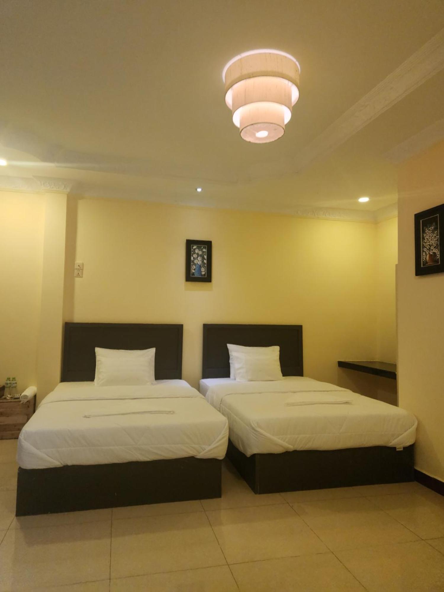 Soma Hotel Phnom Penh Exterior foto