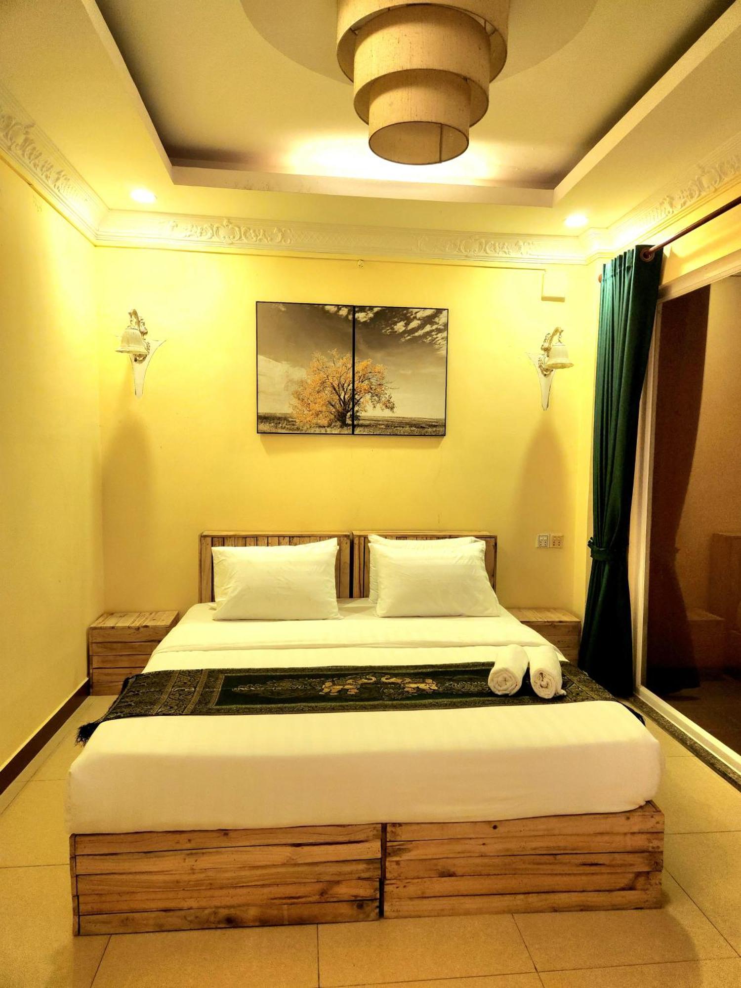 Soma Hotel Phnom Penh Exterior foto